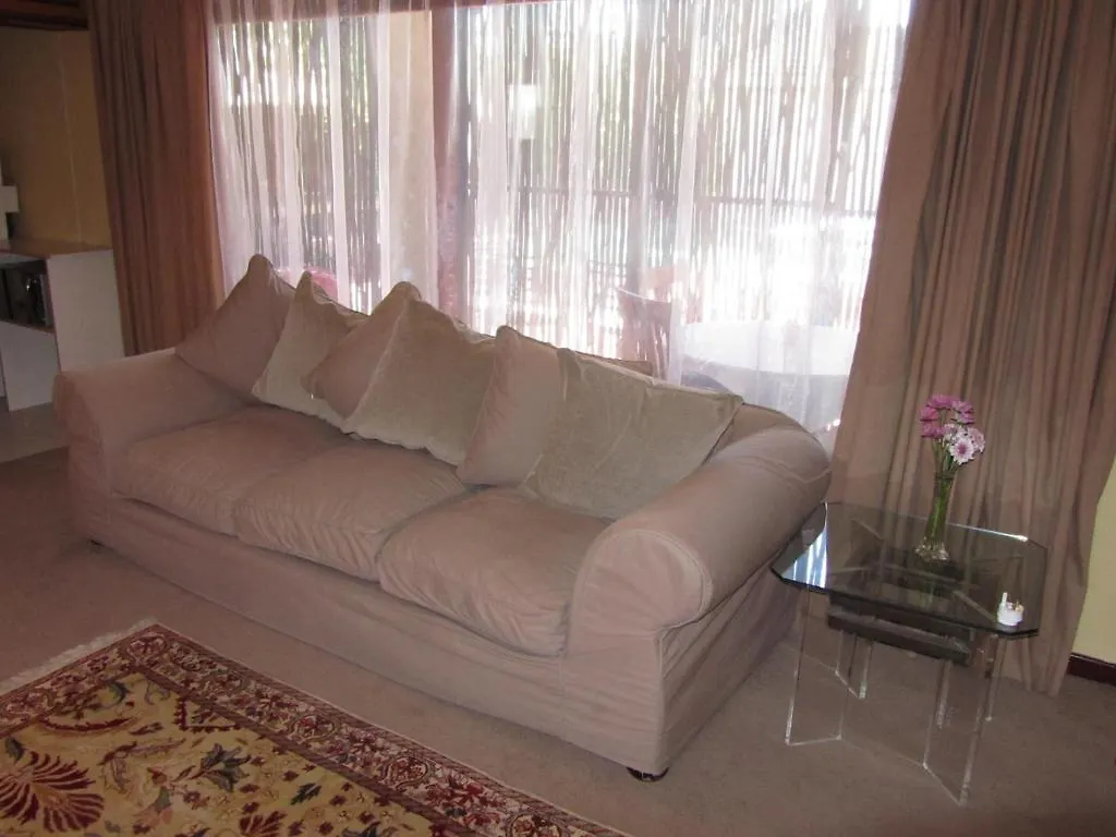 Cape Town Palms Bed & Breakfast